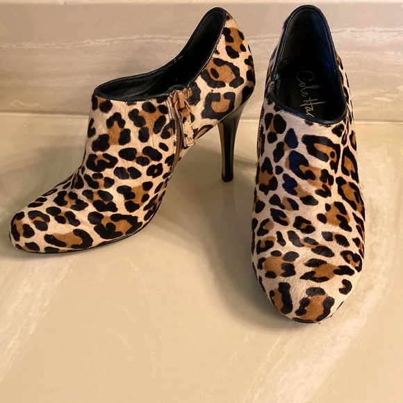 Cole Haan leopard print booties- LIKE NEW - Picture 1 of 6